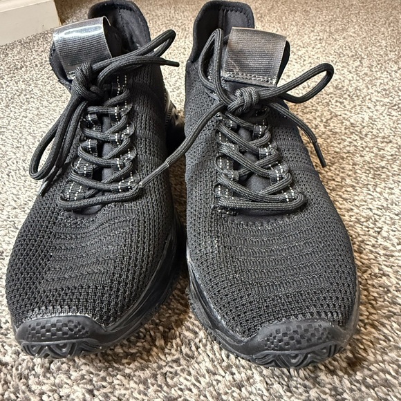 Mad Love Black Sneakers with Breathable Mesh and High-Top Design - Picture 1 of 6